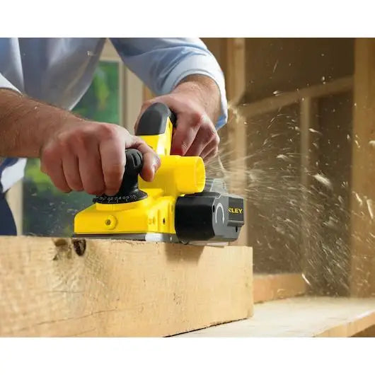 Plaina Elétrica Stanley | 750w 127v STANLEY