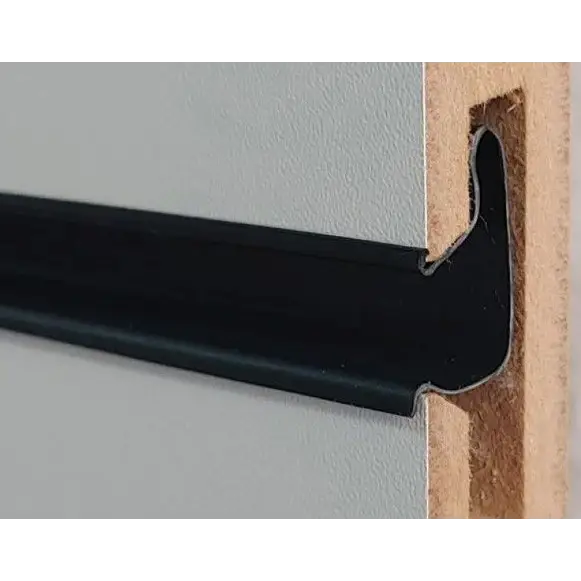 Canaleta Pvc 2.75 - Preto Para Painel Canaletado - Canaletas