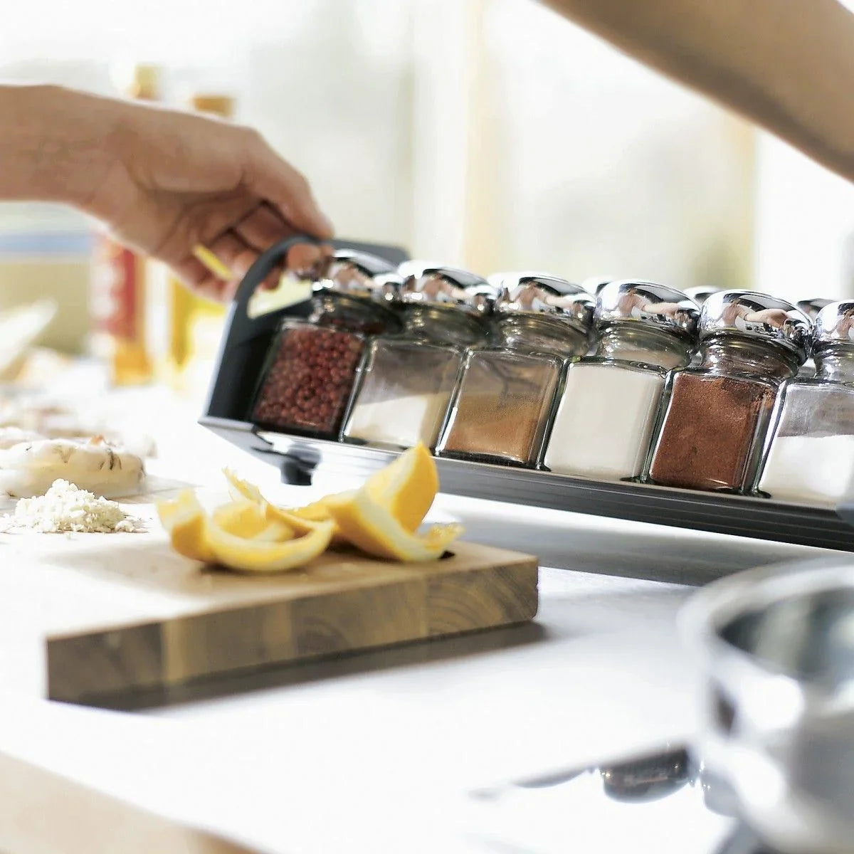 PORTA-CONDIMENTOS ORGA-LINE 450MM - INOX ESC. LAQUEADO - 01 UNIDADE - Utensílios e Organizadores